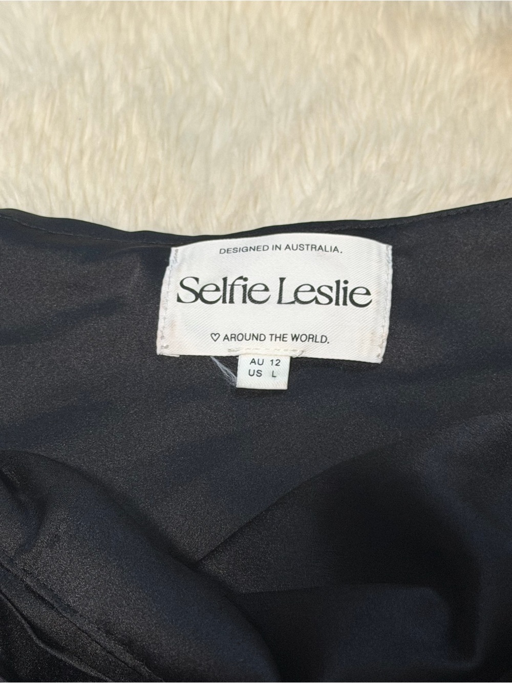 Selfie Leslie Laxmi Accordion Pleat Maxi Dress Black - Size Large - Picture 6 of 7
